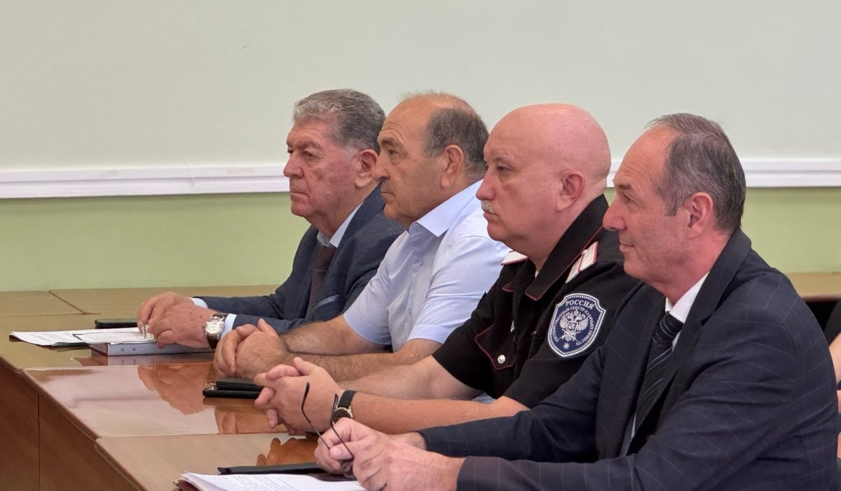 МАЙКОПСКИЙ КАЗАЧЬИ ОТДЕЛ