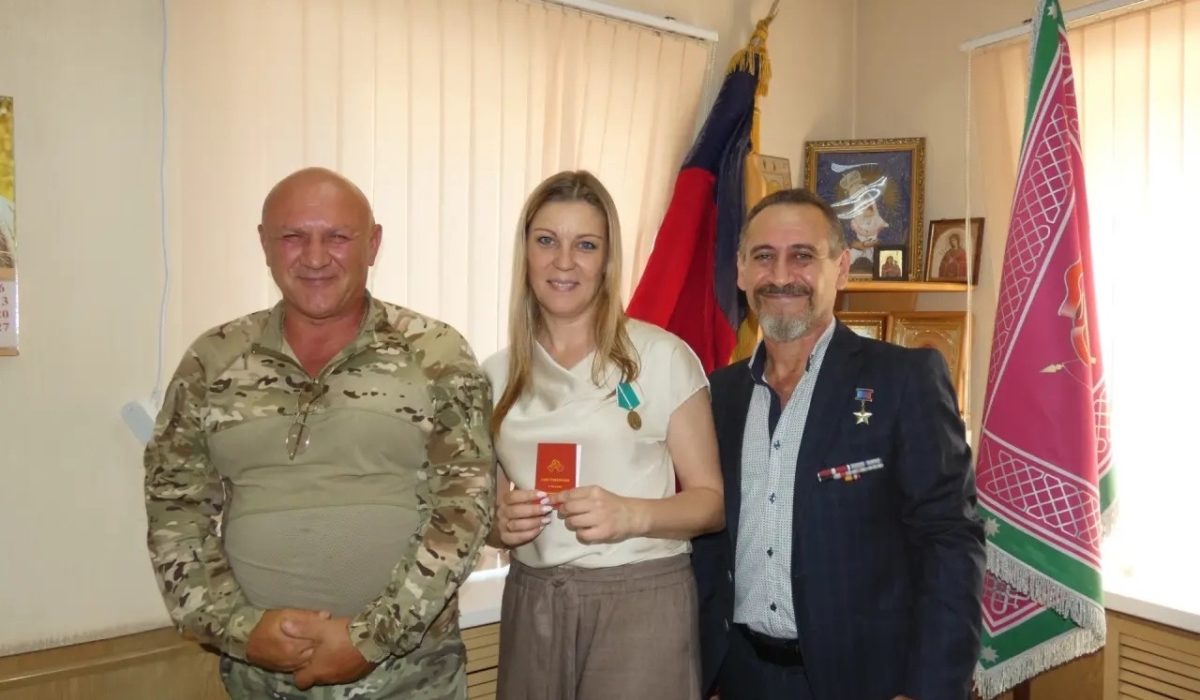 У сильных воинов — надёжный тыл (3)
