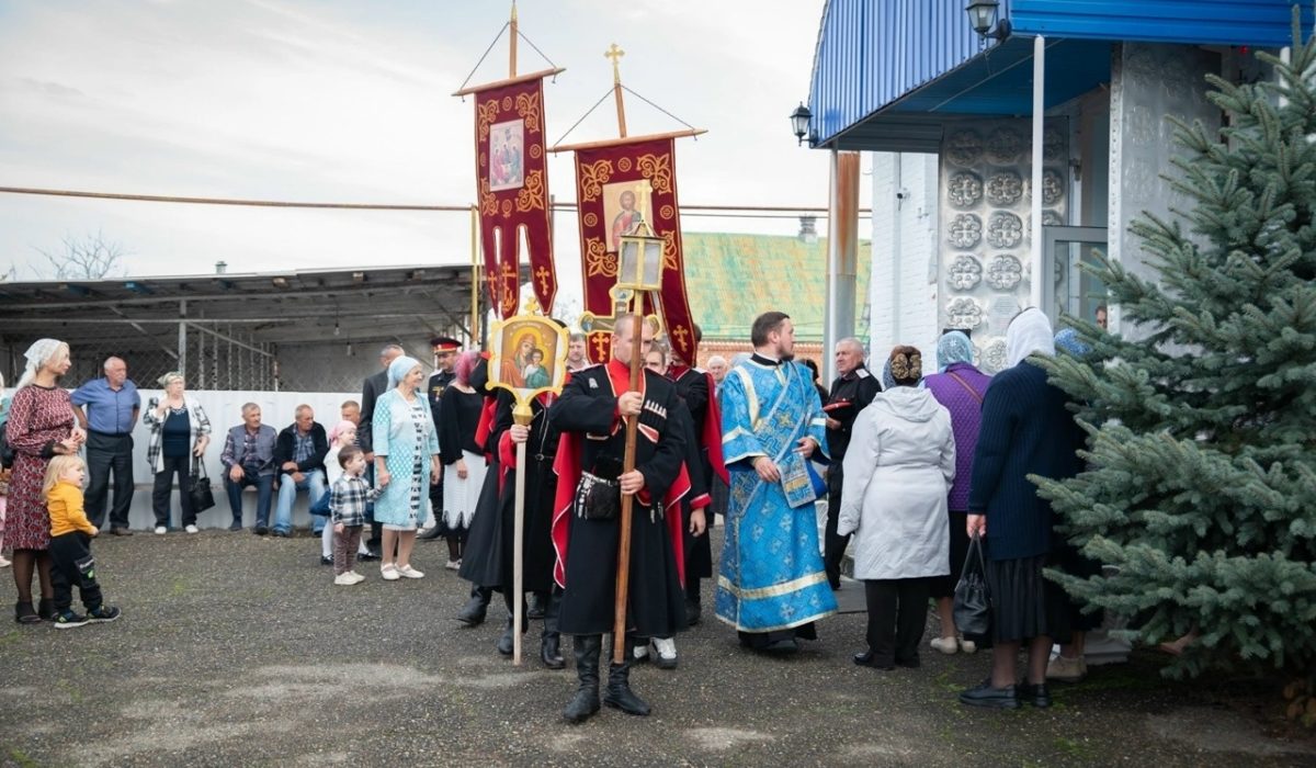 Покрова Пресвятой Богородицы в станице Ханской (4)